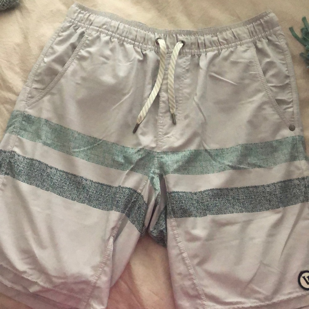 Vuori Kore Lined Shorts